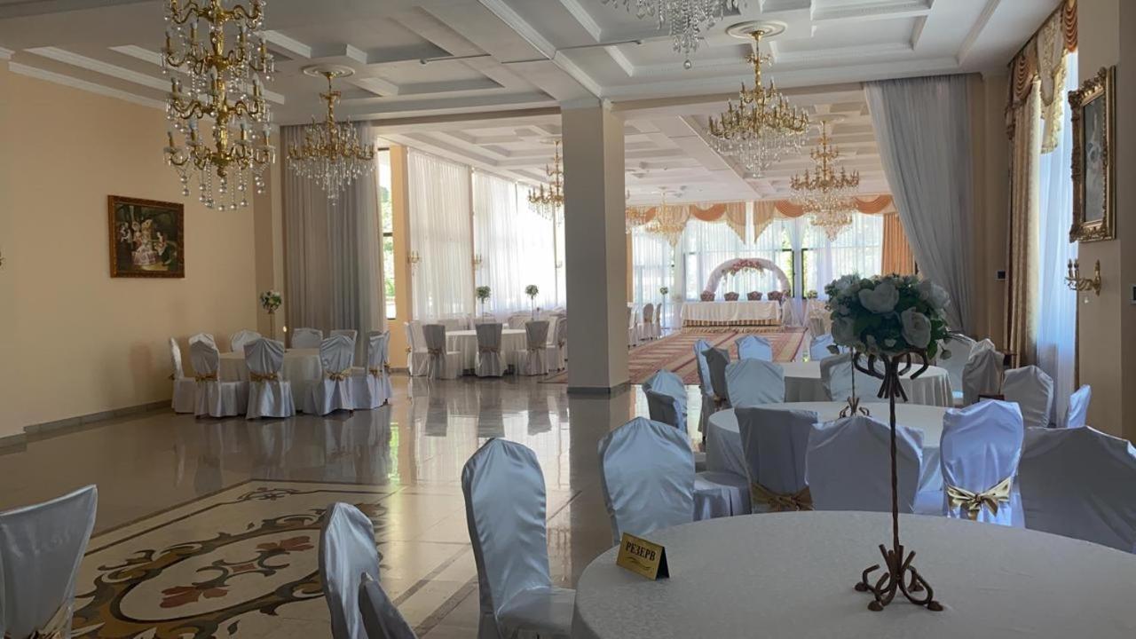 Hotel Эдельвейс Ałma Ata Zewnętrze zdjęcie