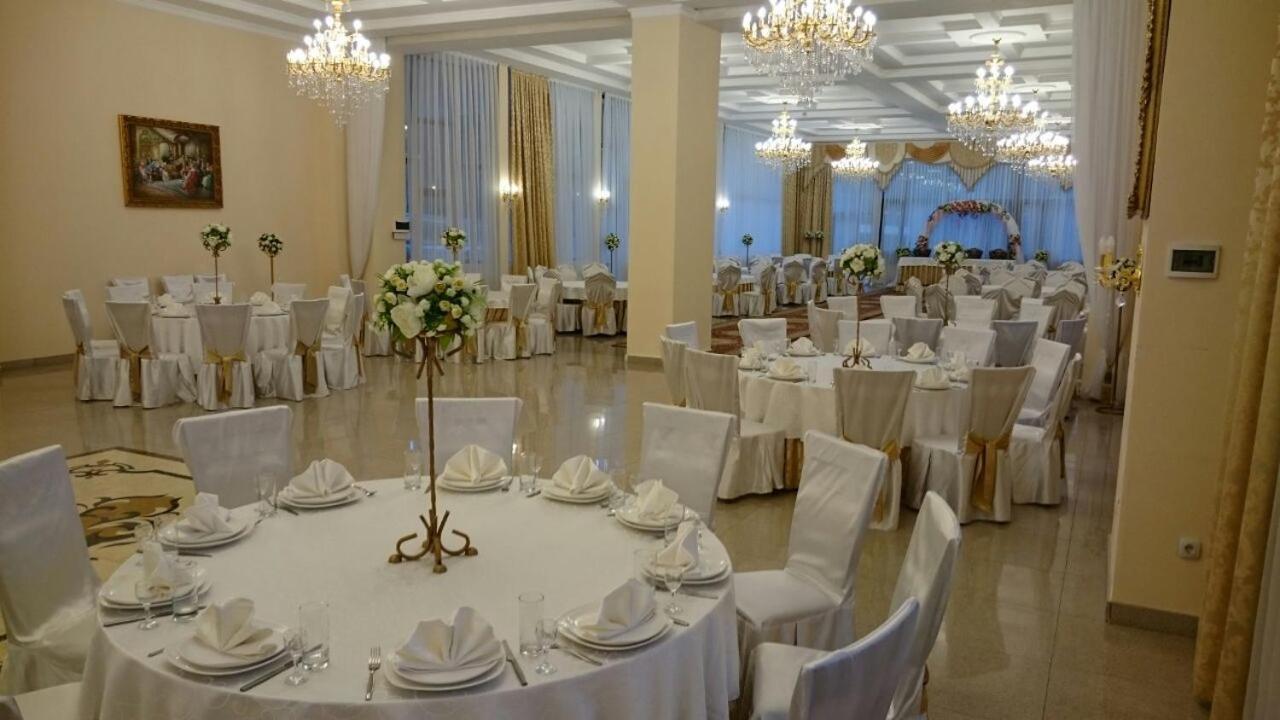 Hotel Эдельвейс Ałma Ata Zewnętrze zdjęcie