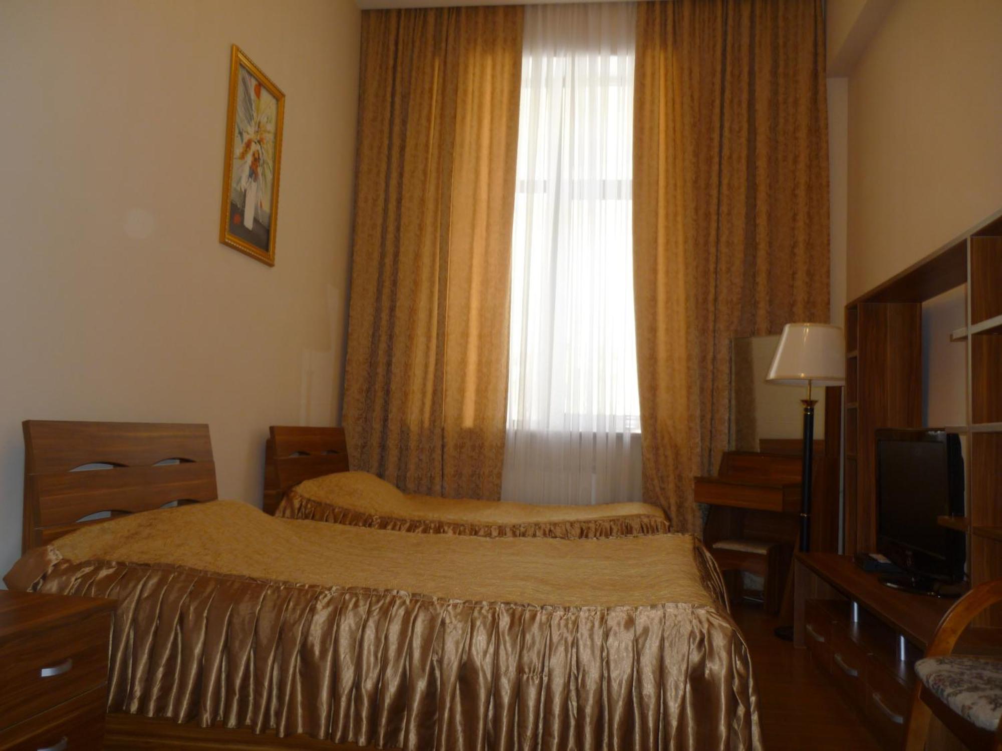 Hotel Эдельвейс Ałma Ata Zewnętrze zdjęcie