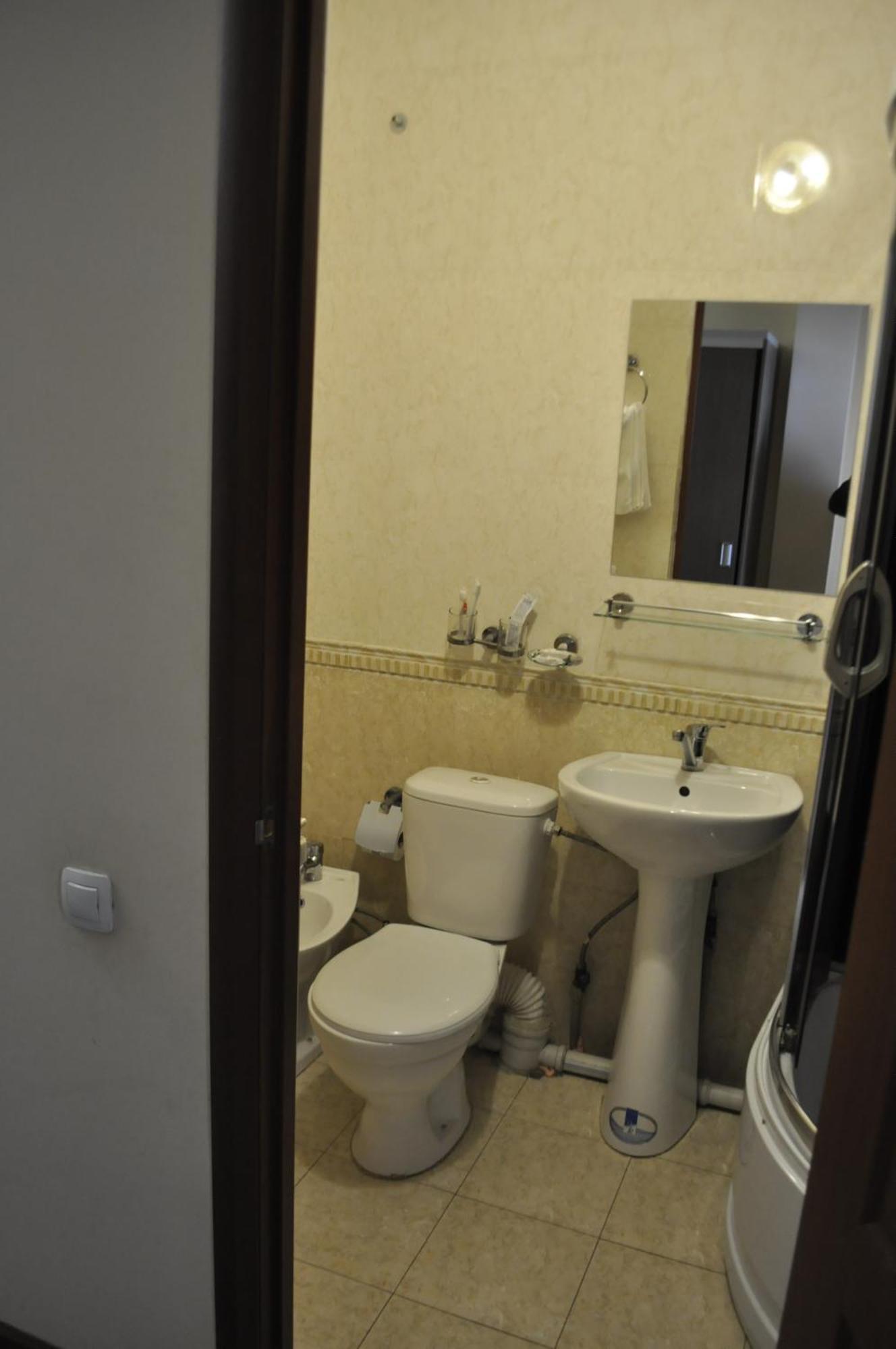 Hotel Эдельвейс Ałma Ata Zewnętrze zdjęcie
